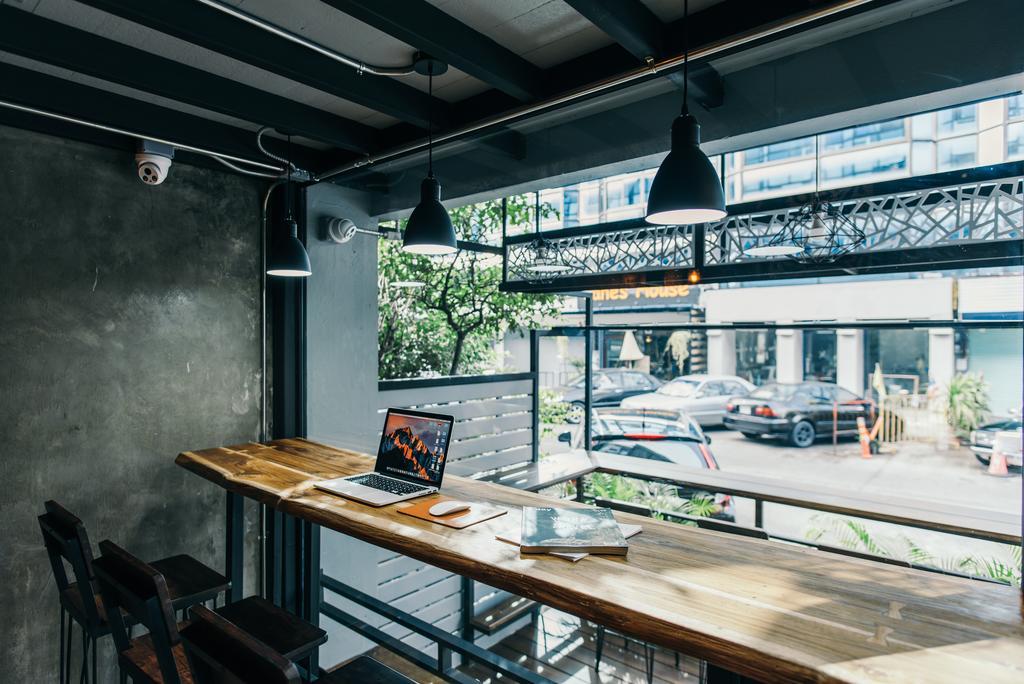 @25 Hostel Chiang Mai Bagian luar foto