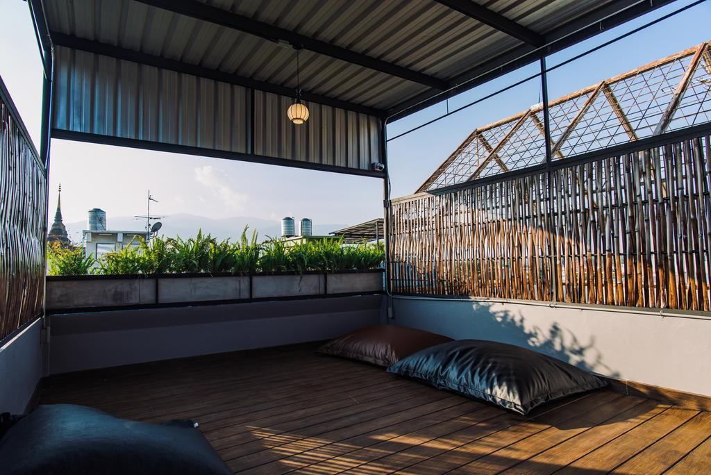 @25 Hostel Chiang Mai Bagian luar foto