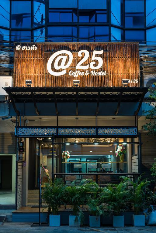 @25 Hostel Chiang Mai Bagian luar foto