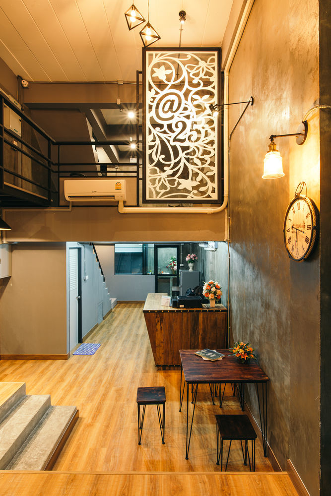 @25 Hostel Chiang Mai Bagian luar foto