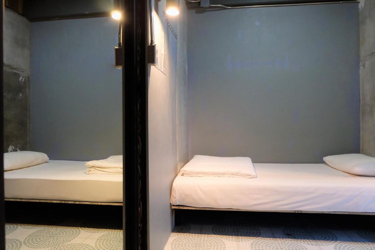 @25 Hostel Chiang Mai Bagian luar foto